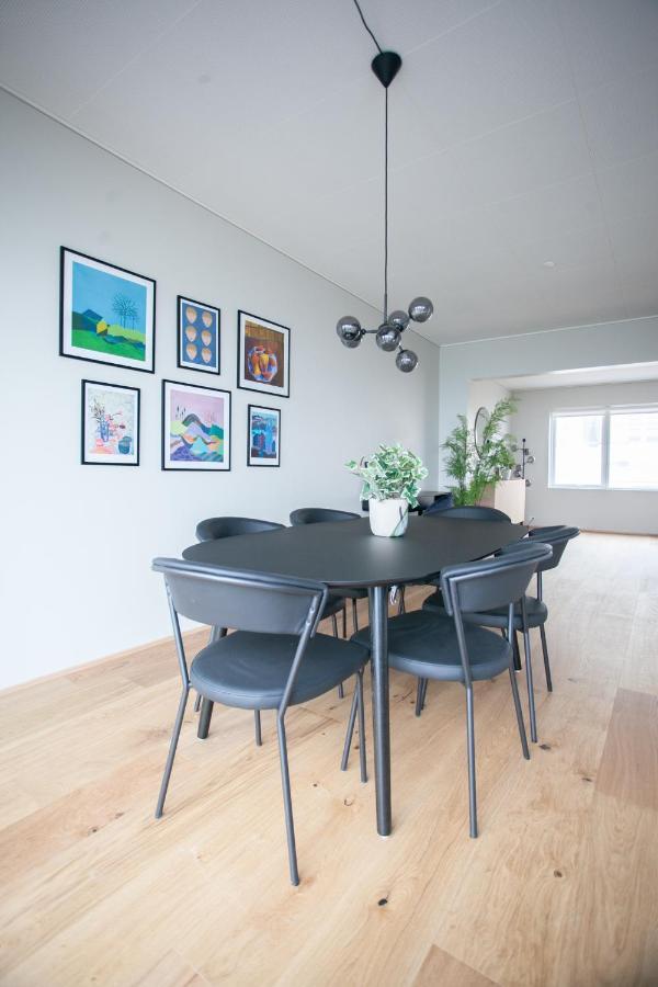 New Three Bedroom Townhouses With Sea View 토르스하운 외부 사진
